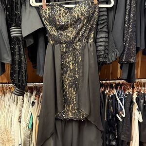 Elegant Black and Gold Strapless Dress
